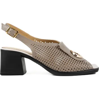 Dámské sandále Letizia Dámské hnědé elegantní sandály s perforací Velikost: 38