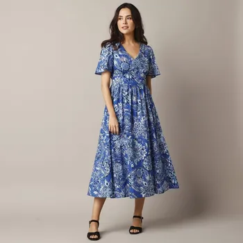 Dámské šaty Dlouhé rozšířené šaty s potiskem modrá/bílá 36