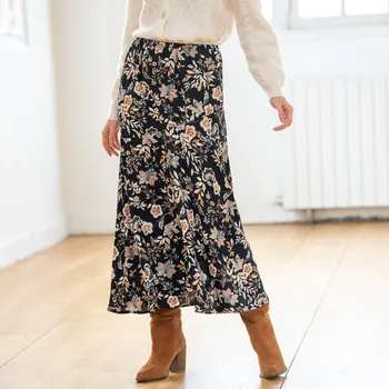 Dámská sukně Dlouhá sukně s potiskem květin nám. modrá/režná 36