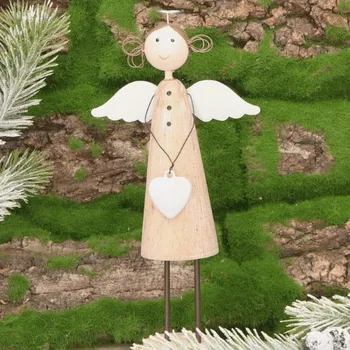 Obraz Dřevěný dekorativní andílek se srdcem, figurka anděla - 19 cm
