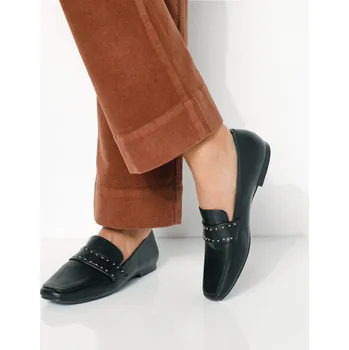 Dámské mokasíny Mokasíny s nýtky a hranatou špičkou černá 39