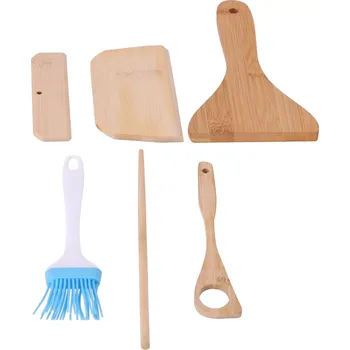 Sada kuchyňského náčiní Sada kuchyňského náčiní na přípravu palačinek