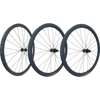 Zapletené kolo Zapletené kolo KTM PŘEDNÍ TEAM CBN WHEELS GRAVEL 28" MAVIC MR801 24H CL TA TA100X12