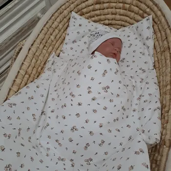 Dětská deka Pro útulný domov Sada polštářek a peřinka Růžičky polštářek - peřinka: Pouze samotná peřinka