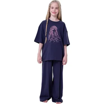 Dívčí pyžamo Dívčí pyžamo Akiro - krátký rukáv, dlouhé kalhoty - fialová | Winkiki Kids Wear Velikost: 158