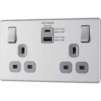 Elektrická zásuvka Stříbrná USB Elektrická Zásuvka Goodhome
