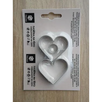 Vykrajovátko Dvojsada vykrajovátek se středem tvar srdíčko