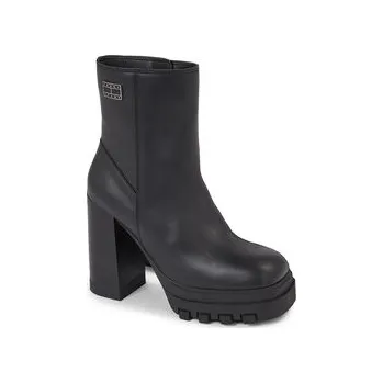Dámské kozačky Polokozačky Tommy Jeans Tjw High Heel Ankle EN0EN02256 Černá 40