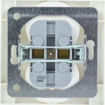 Elektrická zásuvka Ospel GP-2SZ/42 krémová nástěnná Elektrická zásuvka