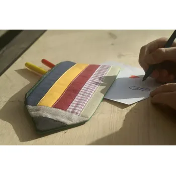 Penál CEDR Penál látkový 24,5 x 9,5 cm vícebarevný (Látkový penál do školy menší)