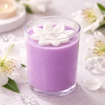 Svíčka Evička Candles Lilie sójová svíčka ve skle 160g - ručně vyráběná Barva: Fialová