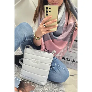 PEDROS Sladěný set kabelky a šátku Barva: Červená