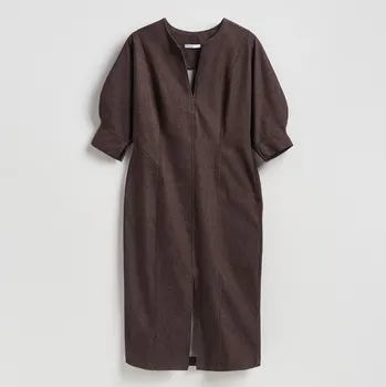 Dámské šaty Reserved - Maxi šaty s bočním rozparkem - hnědá - 737HR-88X - 737HR-88X-M