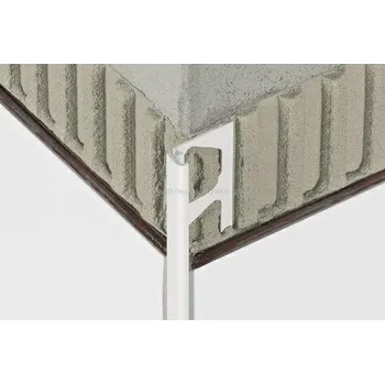 Stavební profil JOLLY-P Ukonč. PVC profil, H=8mm, 2,5m, barva: Černá