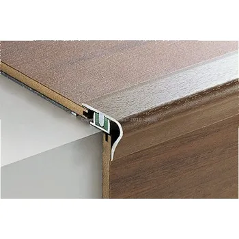 LED lišta 63931 G/4/SF Schod.hrana 34x24mm k vodícímu profilu /dřevo...