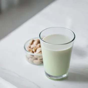 Keto dieta Proteinový koktejl s pistáciovou příchutí (1 porce)