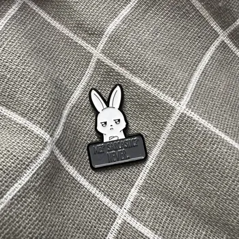 Me? Sarcastic? Never! / Já? Sarkastický? Nikdy!