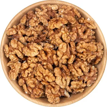 Lionlab Vlašské ořechy natural (výprodej) 200 g