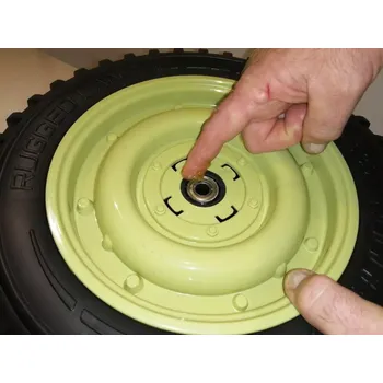 RC náhradní díl Dvě kola pro vojenský mini Jeep Willys MB s 2,4G