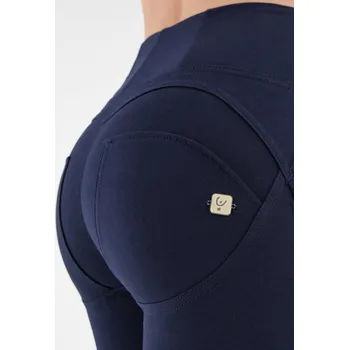 Dámské kalhoty Freddy kalhoty WR.UP ve tmavě modré barvě, vysoký pas, superskinny střih, 7/8 délka, organická bavlna Vybraná velikost: M