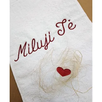 Osuška s výšivkou Miluji Tě 70/140cm 22 barev (možnost vyšití jména)