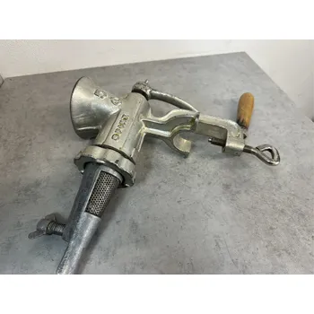 Kuchyňský mlýnek Ruční mlýnek na maso Sfinx č.5 s nástavcem na odšťavňovač