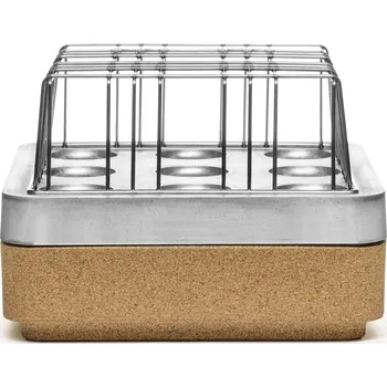 Svícen Born in Sweden, Svícen Stumpastaken S hliník s mřížkou a podstavcem - Formadore