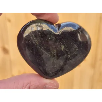 Přírodní kámen Srdce z kamene nefrit 81g (Pákistán)