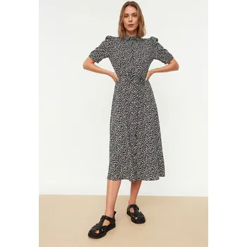 Dámské šaty Šaty trendyol Schwarz/ Weiß 1834320 38