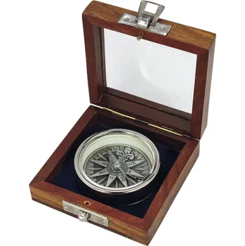 SEA Club Kompas s 3D větrnou růžicí, chromovaný, Ø: 5,5 cm, V: 1,4 cm, s dřevěnou krabičkou