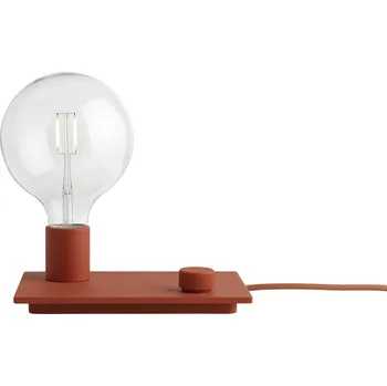 Lampička Muuto, Stolní lampa Control červená - Formadore