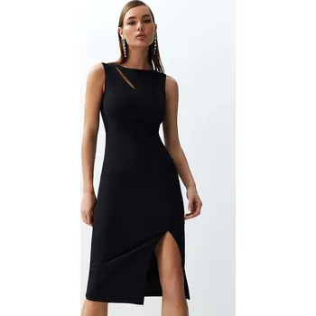 Dámské šaty Šaty trendyol Schwarz 900668 36