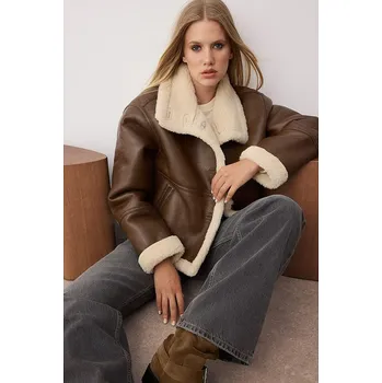 Dámská vesta Bunda trendyol Braun/ Beige 7100689 L