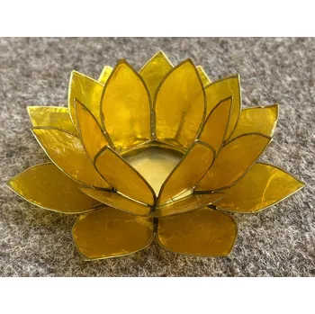 Solná lampa Svícen lotos pro čakru solar plexus