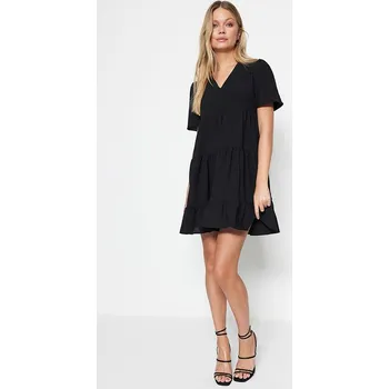 Dámské šaty Šaty trendyol Schwarz 2298915 38