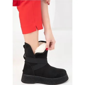 Dámské kozačky Boty trendyol Schwarz 6755727 40