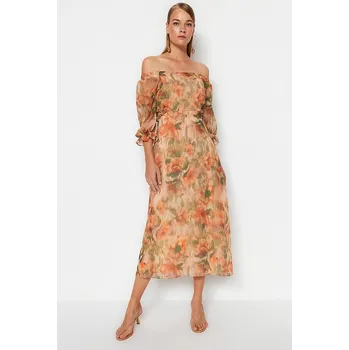 Dámské šaty Šaty trendyol Apricot/ Grün 1496092 38