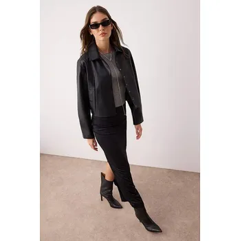 Dámská vesta Bunda trendyol Schwarz 8118332 M