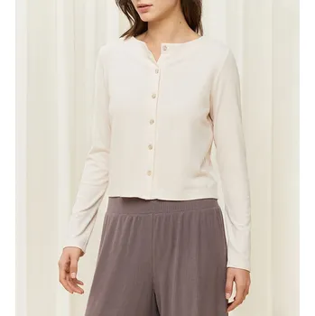 Dámské noční prádlo Triumph Creme 4083638 46