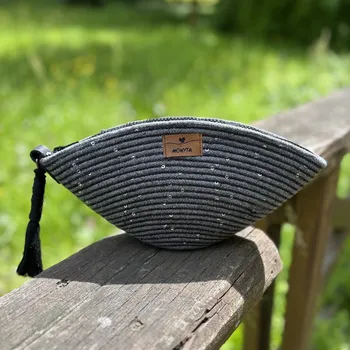 Kosmetická taštička - šedá