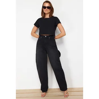 Dámské džíny Džíny trendyol Schwarz 3726369 34