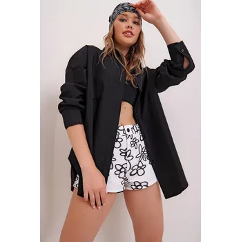 Dámské tričko trendyol Schwarz 6230447 S