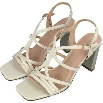 Dámské sandále Menbur Creme 7935826 36