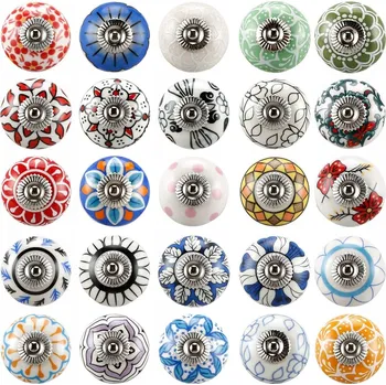 Nábytkové kování Nábytková úchytka knopka, vícebarevná, matná, 5 x 4 x 3 cm