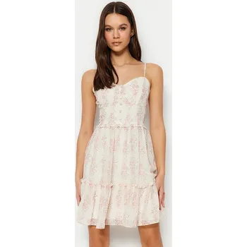 Dámské šaty Šaty trendyol Creme/ Rot 6635672 38