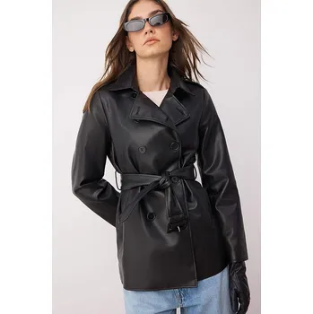 Dámská vesta Bunda trendyol Shwarz 6948726 L