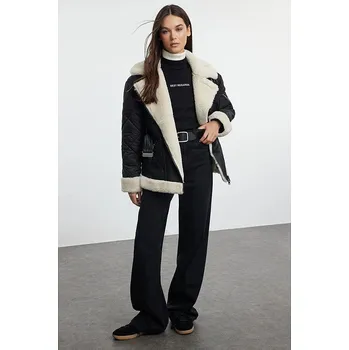 Dámská vesta Bunda trendyol Schwarz 8606005 S