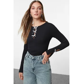 Dámské tričko trendyol Schwarz 1153121 L