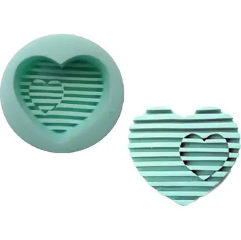 Mýdlo Silikonová forma na mýdlo pruhované srdíčko II.