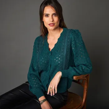 Dámský svetr Svetr s výstřihem do V a s vlnkovaným zakončením zelená 46/48